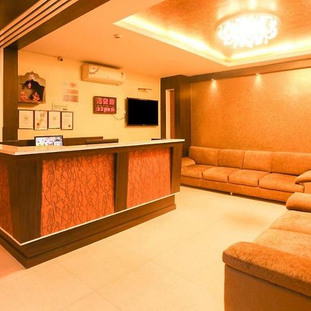 Hotel Janki International By Keymagics Варанаси Экстерьер фото