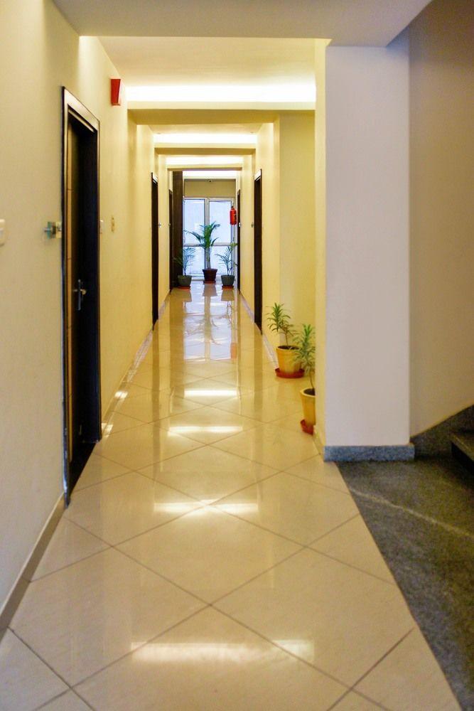 Hotel Janki International By Keymagics Варанаси Экстерьер фото